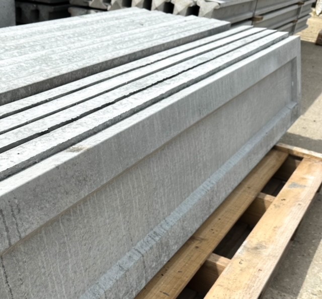 Concrete-Gravel-Board